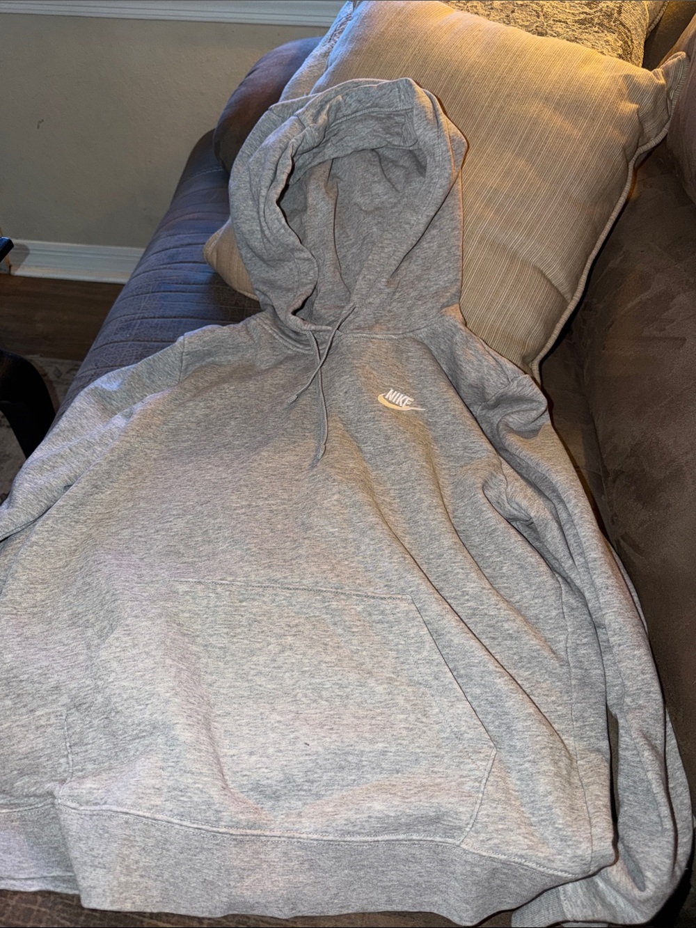 Nike women’s Light Gray Crewneck Hoodie - Pullover Sweatshirt